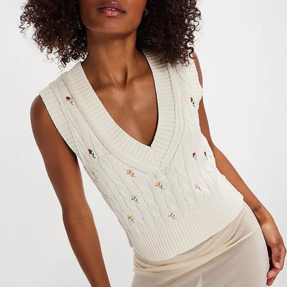 NWT Free People Plumeria Floral Vest - Ivory Combo